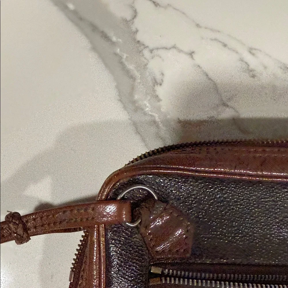 Louis Vuitton Brown Monogram Clutch - Picture 14 of 16